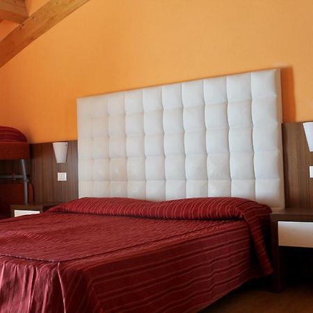 Hotel Vienna Caorle Buitenkant foto