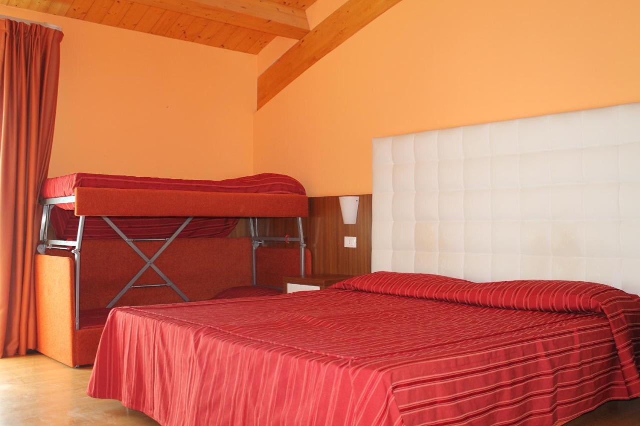 Hotel Vienna Caorle Buitenkant foto