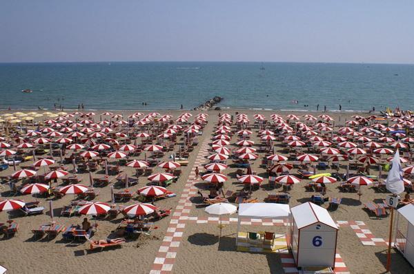 Hotel Vienna Caorle Buitenkant foto