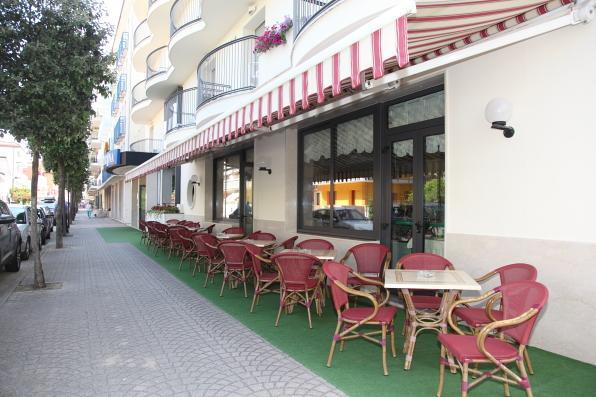 Hotel Vienna Caorle Buitenkant foto