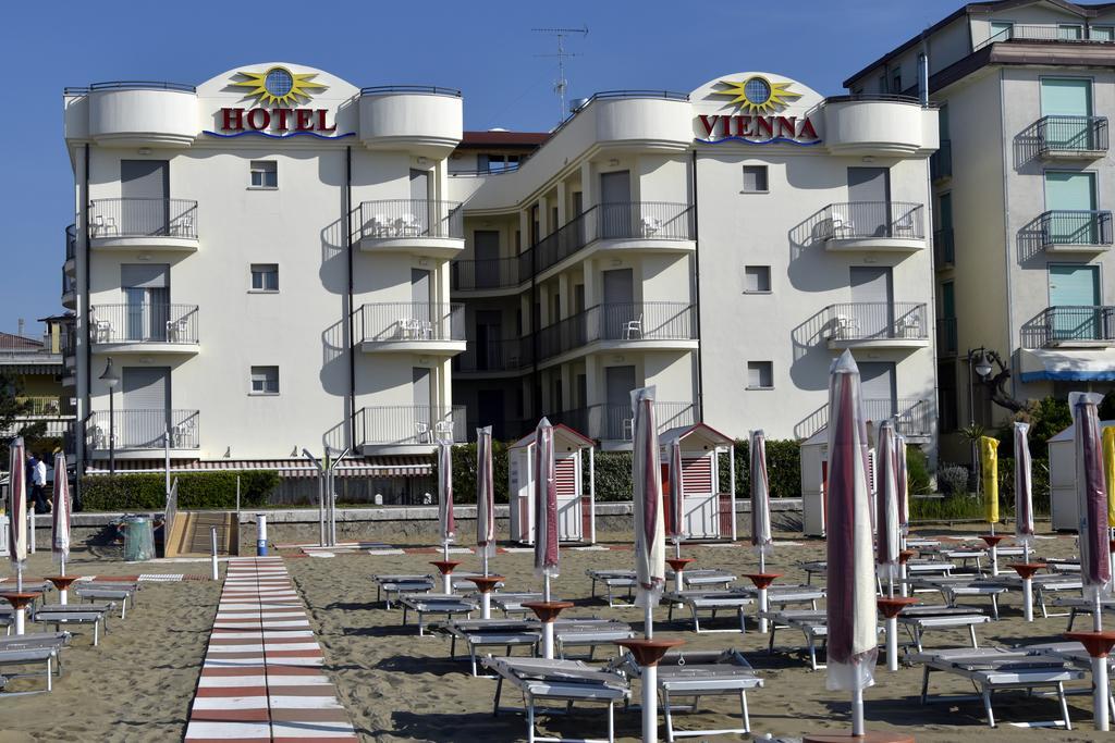 Hotel Vienna Caorle Buitenkant foto