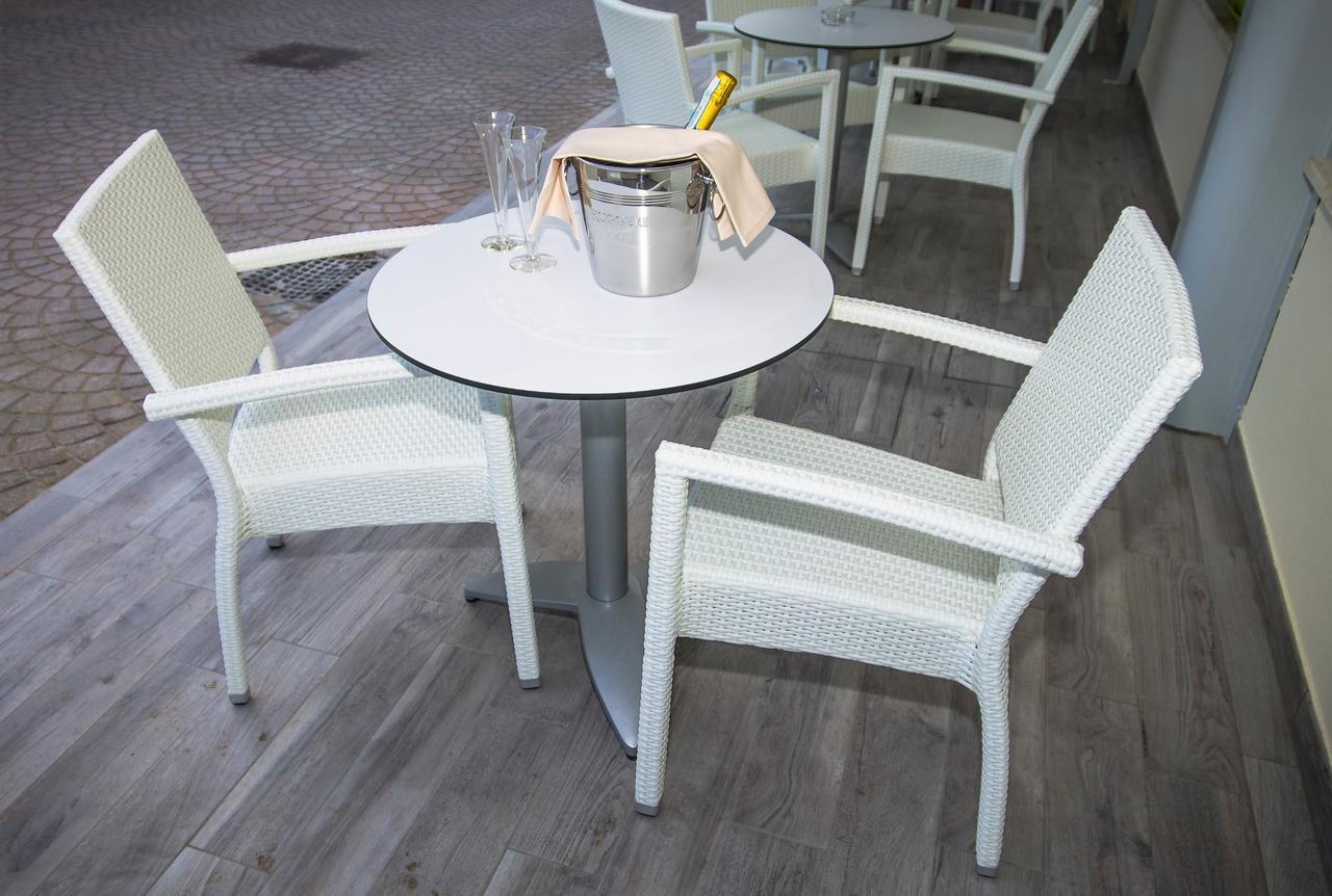 Hotel Vienna Caorle Buitenkant foto